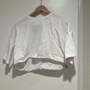 White cropped tee